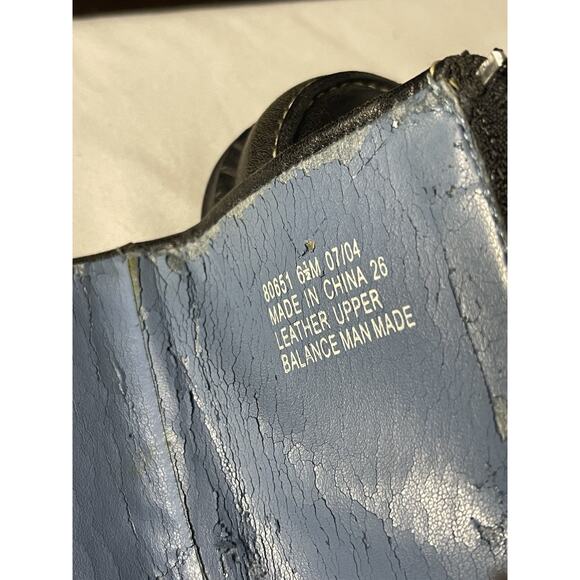 Indigo By Clark’s Leather Boots Women’s Size 6.5 Black Buckle Side Zip Heel Soft - Picture 16 of 16